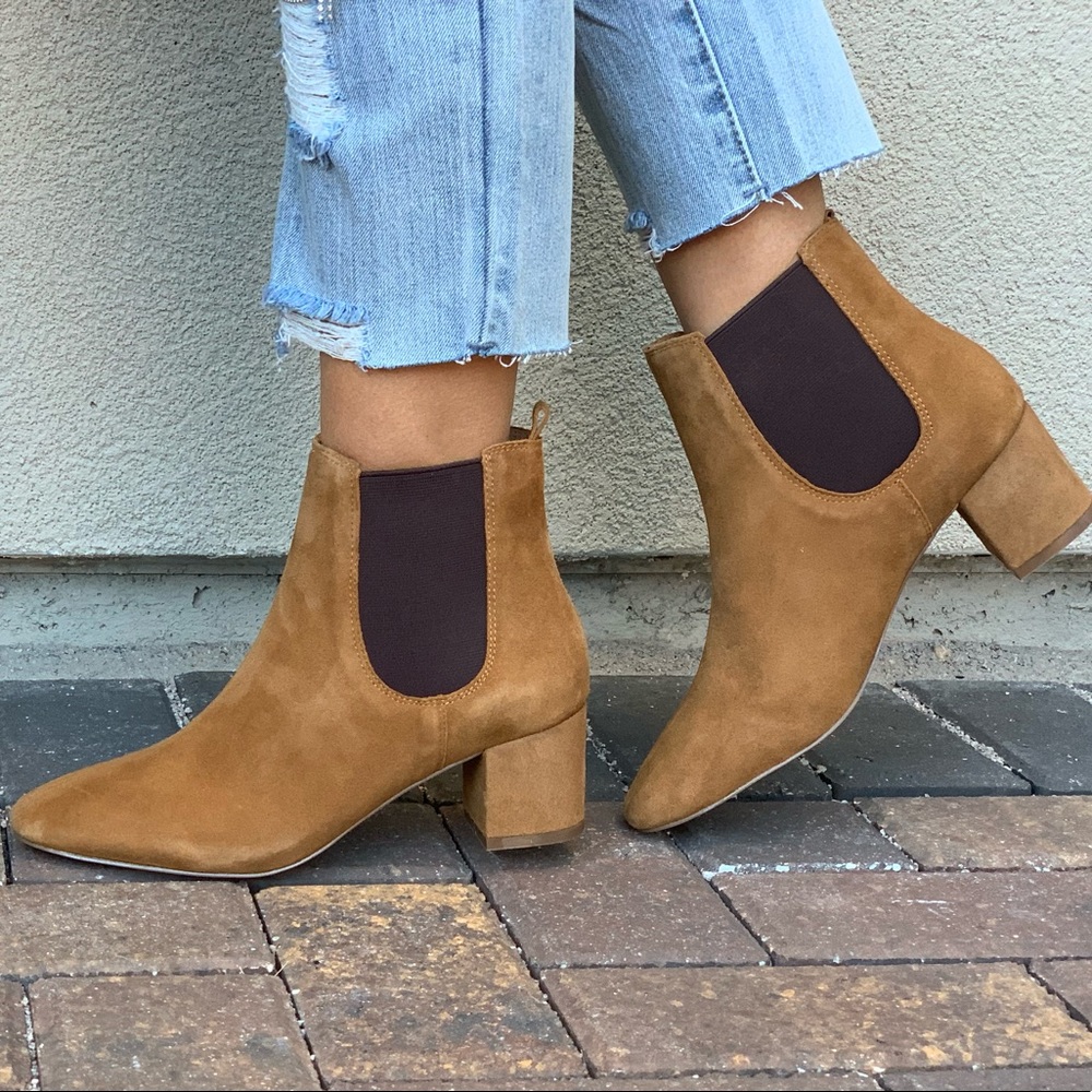 NIB Cognac Kitten Heel Chelsea Ankle Booties - Picture 1 of 8